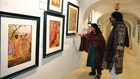 Painting women in colours of grace
