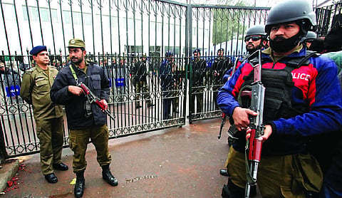 Pakistan’s police kill 10 suspects in alleged encounters