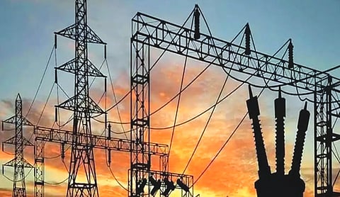 Peak power demand nears record 256 GW for second time on Monday