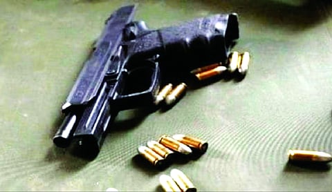 Police bust illegal arms manufacturing unit