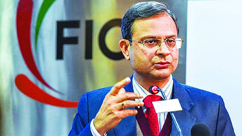 RBI Governor urges NBFCs to maintain sound underwriting standards