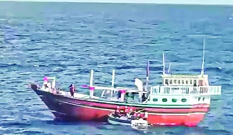 Rs 3,000 crore drugs seized off Lakshadweep, 5 Pakistanis held