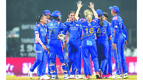 Sciver-Brunt, Harmanpreet help Mumbai Indians defeat Delhi Capitals