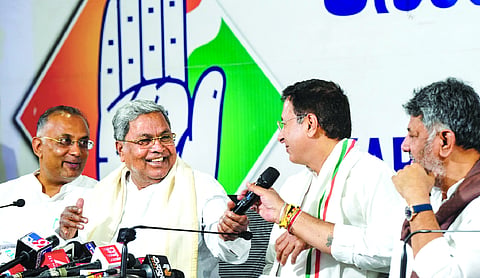Siddaramaiah, DK Delhi meet fuels buzz