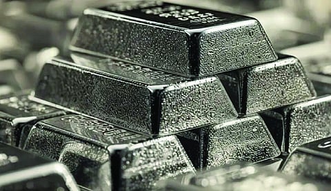 Silver rebounds on progress in US-Iran talks