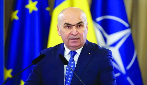 Socialists, right-wingers seek Romanian PM ouster