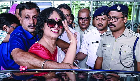 Suvendu assures Taslima Nasreen of full security in West Bengal