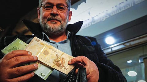 Syria begins circulating new post-Assad currency bills