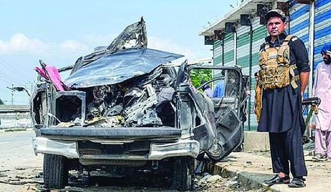 Targeted attack on police vehicle in Pak leaves constable dead