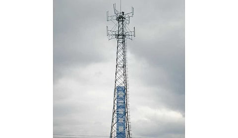 Telcos gross revenue crosses Rs 1 lakh cr in December qtr, AGR up 8.13% to Rs 84,270 cr