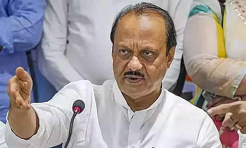 பெண் விமானிகள் குறித்து அஜித் பவார் வெளியிட்ட பழைய பதிவு வைரல்