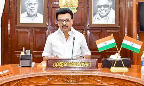 இளைஞர்கள் தங்கள் கருத்துகளை பதிவுசெய்ய ‘என் கனவு, என் எதிர்காலம்’ திட்டம் : முதல்-அமைச்சர் தொடங்கி வைத்தார்