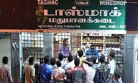 போராட்டம் எதிரொலி: டாஸ்மாக் கடைகள் இன்று 3 மணிநேரம் இயங்காது