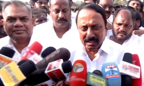 த.வெ.க. கூட்டத்திற்கு குழந்தைகள், வயதானவர்கள், கர்ப்பிணிகள் வர வேண்டாம் - செங்கோட்டையன்