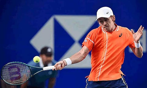 ரோட்டர்டாம் ஓபன் டென்னிஸ்: அலெக்ஸ் டி மினார் அரையிறுதிக்கு முன்னேற்றம்