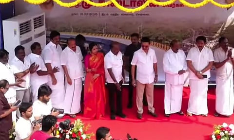 சென்னை மத்திய கைலாஷ் பகுதியில் 'எல்' வடிவ மேம்பாலம்: மு.க.ஸ்டாலின் திறந்து வைத்தார்