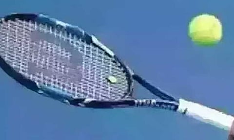 துபாய் சர்வதேச டென்னிஸ்: அனிசிமோவா காலிறுதிக்கு முன்னேறினார்