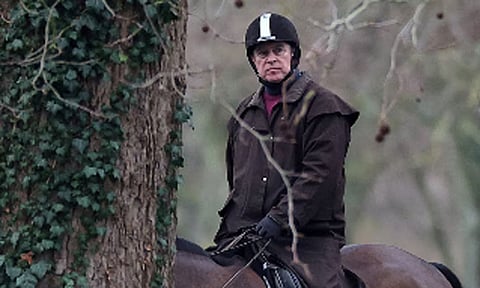 எப்ஸ்டீன் விவகாரம்: இங்கிலாந்து அரசரின் சகோதரர் ஆண்ட்ரூ கைது