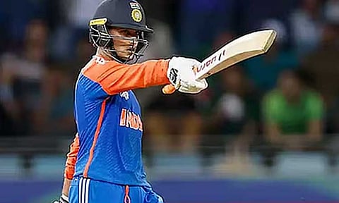 3 போட்டிகளில் டக் அவுட்: அபிஷேக் சர்மாவுக்கு கவாஸ்கர் அறிவுரை