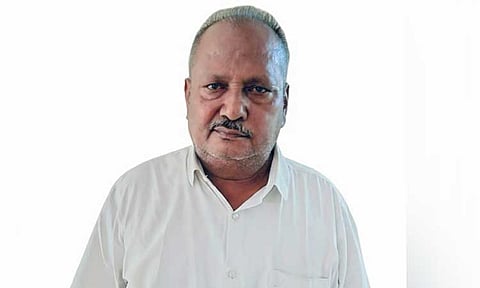 10.7 கிலோ புகையிலை பொருட்கள் பறிமுதல்: முதியவர் கைது