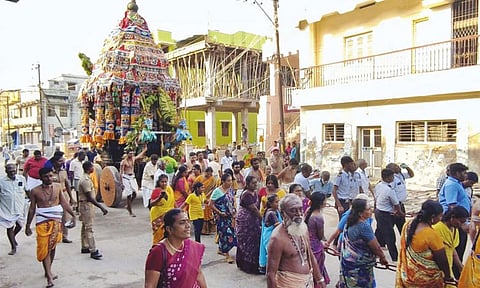 மாசித் திருவிழா தேரோட்டம்