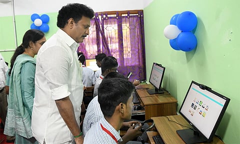 ரூ.41.85 கோடியில் 654 உயர்தொழில்நுட்ப ஆய்வகங்கள் - திறந்து வைத்தார் அமைச்சர் அன்பில் மகேஸ்