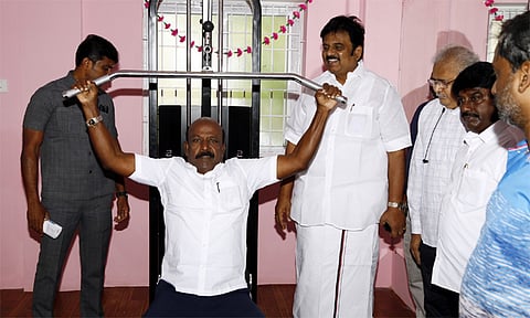 ரூ.33.50 லட்சத்தில் கட்டப்பட்டுள்ள நவீன உடற்பயிற்சிக் கூடம் - திறந்து வைத்தார் அமைச்சர் மா.சுப்பிரமணியன்