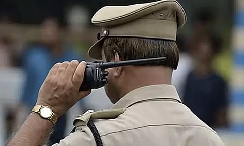 ஜார்கண்டில் 2 சிறுமிகளை காரில் கடத்திச்சென்று பாலியல் வன்கொடுமை