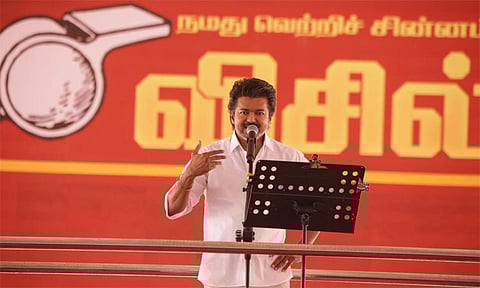 ‘த.வெ.க. ஆட்சியில் பேருந்து வசதி இல்லாத கிராமங்களே இருக்காது..’ - வேலூரில் விஜய் அறிவித்த வாக்குறுதிகள்