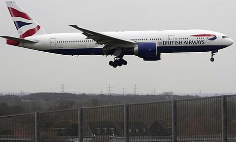 மோசமான வானிலை: லண்டனில் இருந்து ஐதராபாத் வந்த விமானம் நாக்பூரில் தரையிறக்கம்