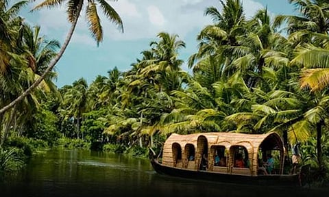 இனி `கேரளா' அல்ல.. மாநிலத்தின் பெயர் மாற்றம்: மத்திய அமைச்சரவை ஒப்புதல்