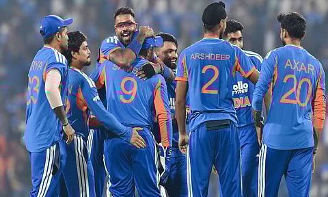 இந்தியாவுக்கு அடுத்த சிக்கல்... அணியிலிருந்து வெளியேறிய அதிரடி வீரர் - என்ன காரணம்?