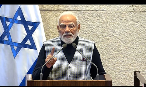 அமைதிக்கான பாதை சுலபமானது அல்ல; இஸ்ரேல் நாடாளுமன்றத்தில் பிரதமர் மோடி பேச்சு