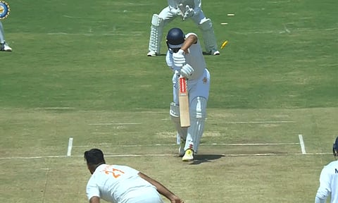 ரஞ்சி கோப்பை இறுதிப்போட்டி: வெற்றியை நோக்கி ஜம்மு காஷ்மீர் அணி