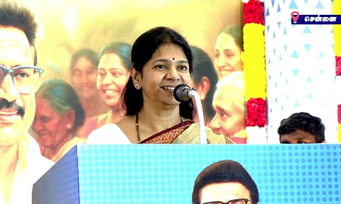 பேனர் அகற்றப்பட்ட விவகாரம்... ‘அவர்கள் இருக்கும் இடத்தில் பெரியார் இருக்க மாட்டார்’ - கனிமொழி எம்.பி. பேச்சு