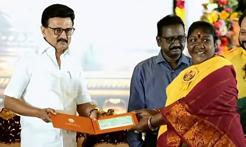 கிராமக் கோவில் பூசாரிகளுக்கு ஆண்டு வருமானம் ரூ.1.25 லட்சமாக உயர்வு: மு.க.ஸ்டாலின் அறிவிப்பு