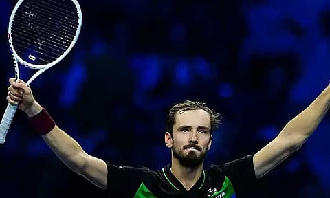 துபாய் ஓபன் டென்னிஸ்: மெத்வதேவ் இறுதிப்போட்டிக்கு முன்னேற்றம்