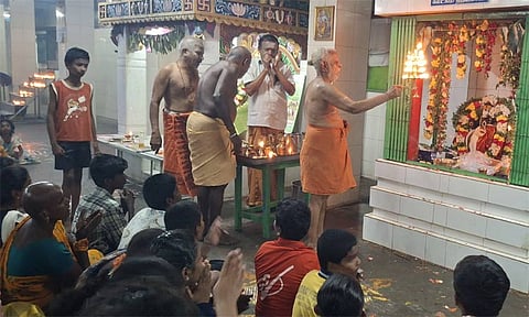 சிறப்பு வழிபாடு