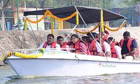 ரூ.4.62 கோடியில் திருவொற்றியூர் படகுக் குழாமினை பயன்பாட்டிற்கு திறந்து வைத்தார் மேயர் பிரியா