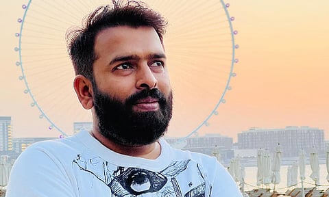 கத்தாரிலிருந்து நான் சென்றதுதான் கடைசி விமானம் - சந்தோஷ் நாராயணன்