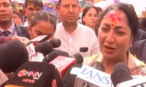 ‘பிறந்தது முதல் பட்டப்படிப்பு முடிக்கும் வரை பெண்களுக்கு நிதி உதவி’ - டெல்லி முதல்-மந்திரி ரேகா குப்தா வெளியிட்ட அறிவிப்பு