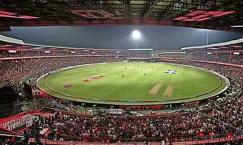 பெங்களூரு சின்னசாமி மைதானத்தில் ஐபிஎல் இறுதிப்போட்டி
?