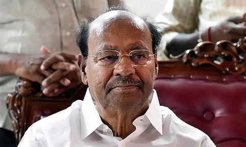 கோரிக்கைகளை வலியுறுத்தி போராடிய வருவாய்த்துறையினர் கைது: ராமதாஸ் கண்டனம்