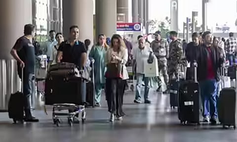 ஈரானில் இருந்து இந்திய மாணவர்கள் இடமாற்றம்