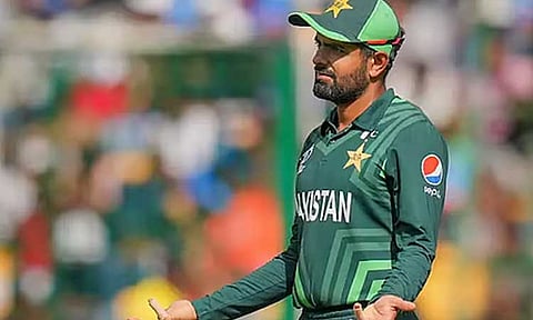 வங்காளதேசத்துக்கு எதிரான தொடர்: பாகிஸ்தான் அணியில் பாபர் அசாம் நீக்கம்