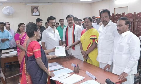 மாநிலங்களவை தேர்தல்: எல்.கே.சுதீஷ்,கிறிஸ்டோபர் திலக் வேட்புமனு தாக்கல்