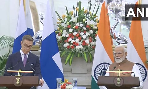 டிரையத்லான் போட்டிகளில் கலந்து கொண்ட பின்லாந்து ஜனாதிபதியை பெருமையாக குறிப்பிட்ட பிரதமர் மோடி