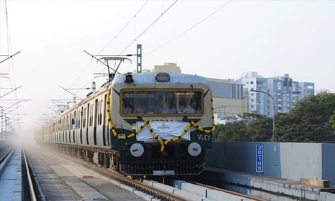 வேளச்சேரி - பரங்கிமலை பறக்கும் ரெயில் சேவை 10ந்தேதி பயன்பாட்டுக்கு வருமென அறிவிப்பு