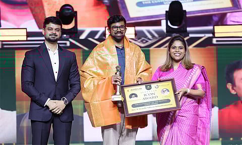 தினத்தந்தி குழும இயக்குனர் பா.சிவந்தி ஆதித்தனுக்கு 'ஜேப்பியார் ஐகான்' விருது