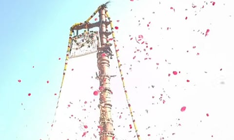 திருவாரூர் தியாகராஜர் கோவில் ஆழித்தேரோட்ட திருவிழா கொடியேற்றத்துடன் தொடக்கம்